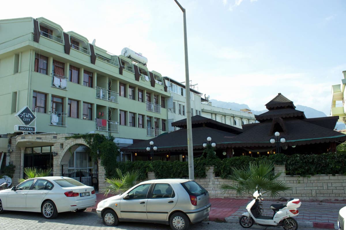 Main image